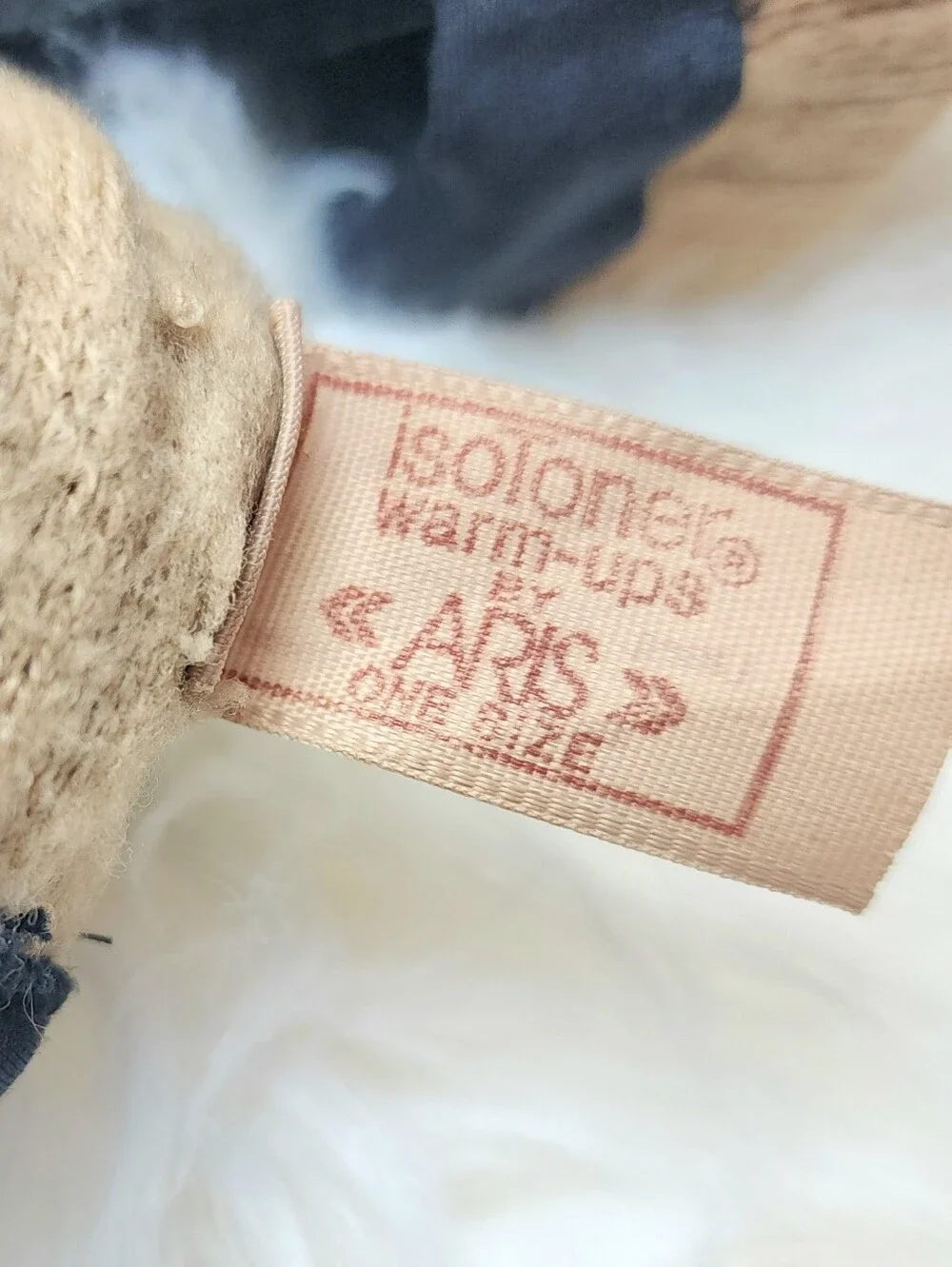 Isotoner By Aris Black Fully Lined Gloves Vintage One Size - Picture 4 of 7